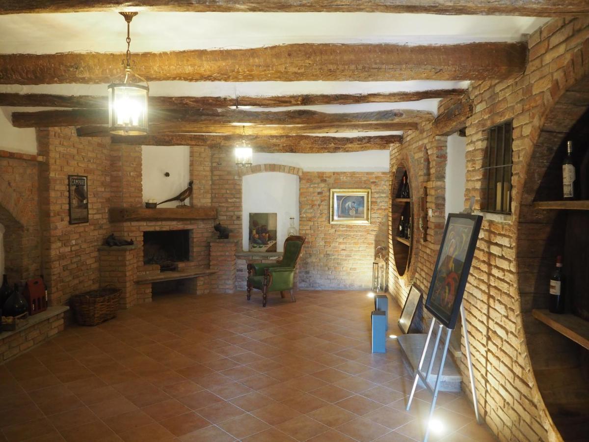 Casa Del Roseto Bed & Breakfast Belveglio Exterior photo