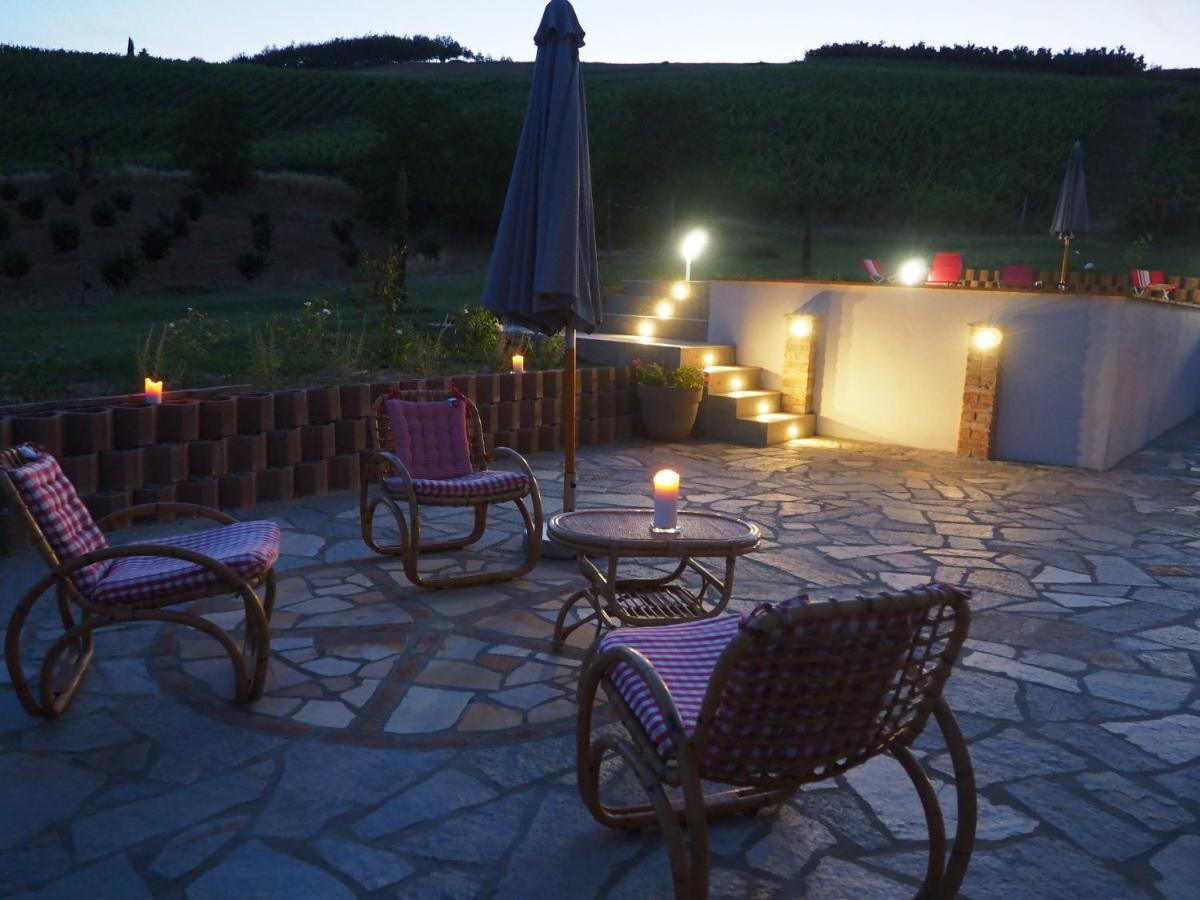 Casa Del Roseto Bed & Breakfast Belveglio Exterior photo